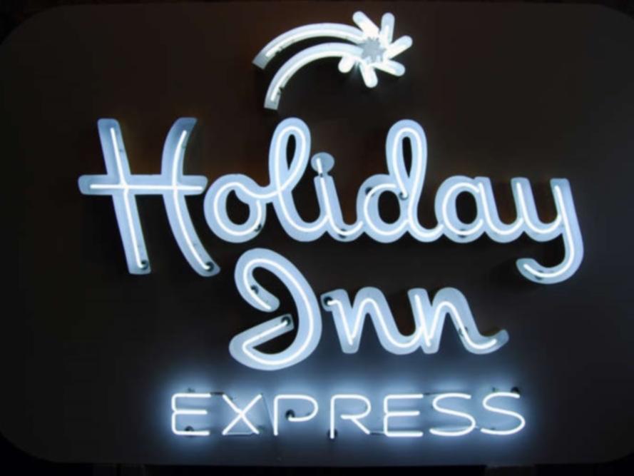Holiday Inn Express Baton Rouge Downtown, An Ihg Hotel Exterior photo
